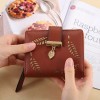 Women's short wallet leaf hollowed out Korean fashion buckle zipper handbag one, distributed directly by the manufacturer 