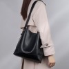 Winter New Women's Bag Large Capacity Bucket Genuine Leather Women's Bag One Shoulder Versatile Cowhide Diagonal Straddle Bag 