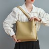 Winter New Women's Bag Large Capacity Bucket Genuine Leather Women's Bag One Shoulder Versatile Cowhide Diagonal Straddle Bag 