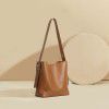 Women's fashionable, minimalist, and versatile bag, bucket bag, one shoulder crossbody commuting, large capacity genuine leather bag for women 