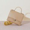 Retro minimalist doctor's bag with niche design, crossbody bag with high-end feel, large capacity leather shoulder bag 