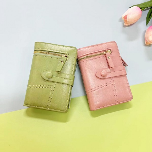 Women's Short Wallet...