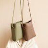 Vertical mobile phone bag for women, fashionable and minimalist small shoulder bag, mini diagonal cross small bag 