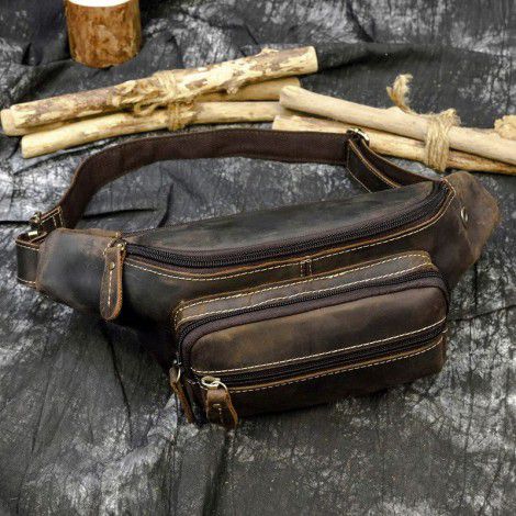 Retro genuine leather waist bag for men, crazy horseskin chest bag with headphone holes for going out crossbody bag, multifunctional men's bag 